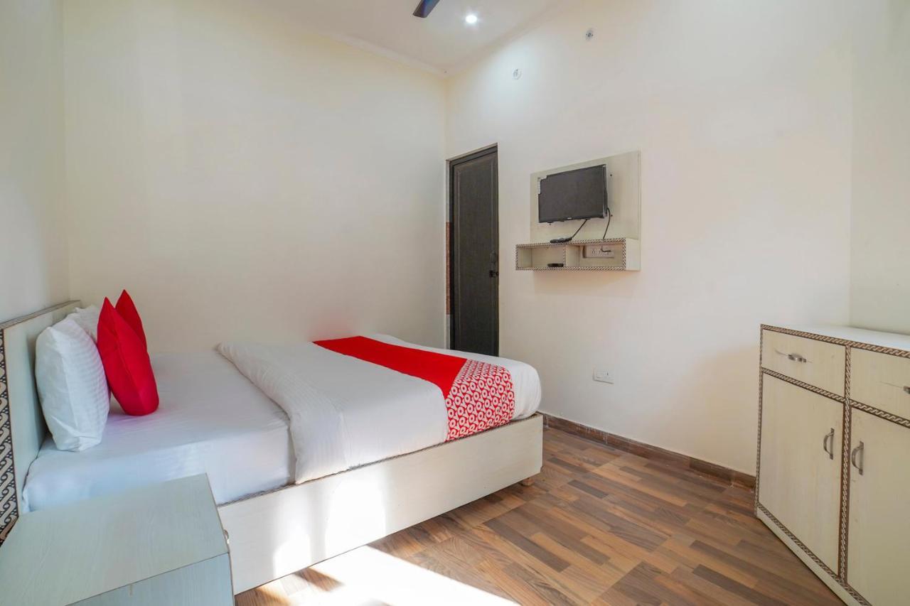 Hotel Oyo 67163 Anantham Residency Narendra Nagar Exterior foto